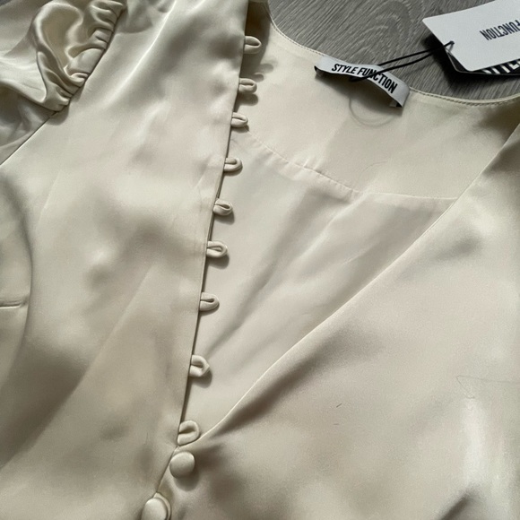 STYLE FUNCTION Apricot Dress - Picture 7 of 11